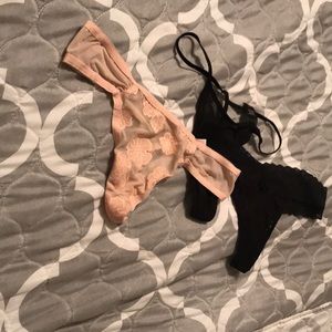Victoria secret size small! 2/$10💛💙💙